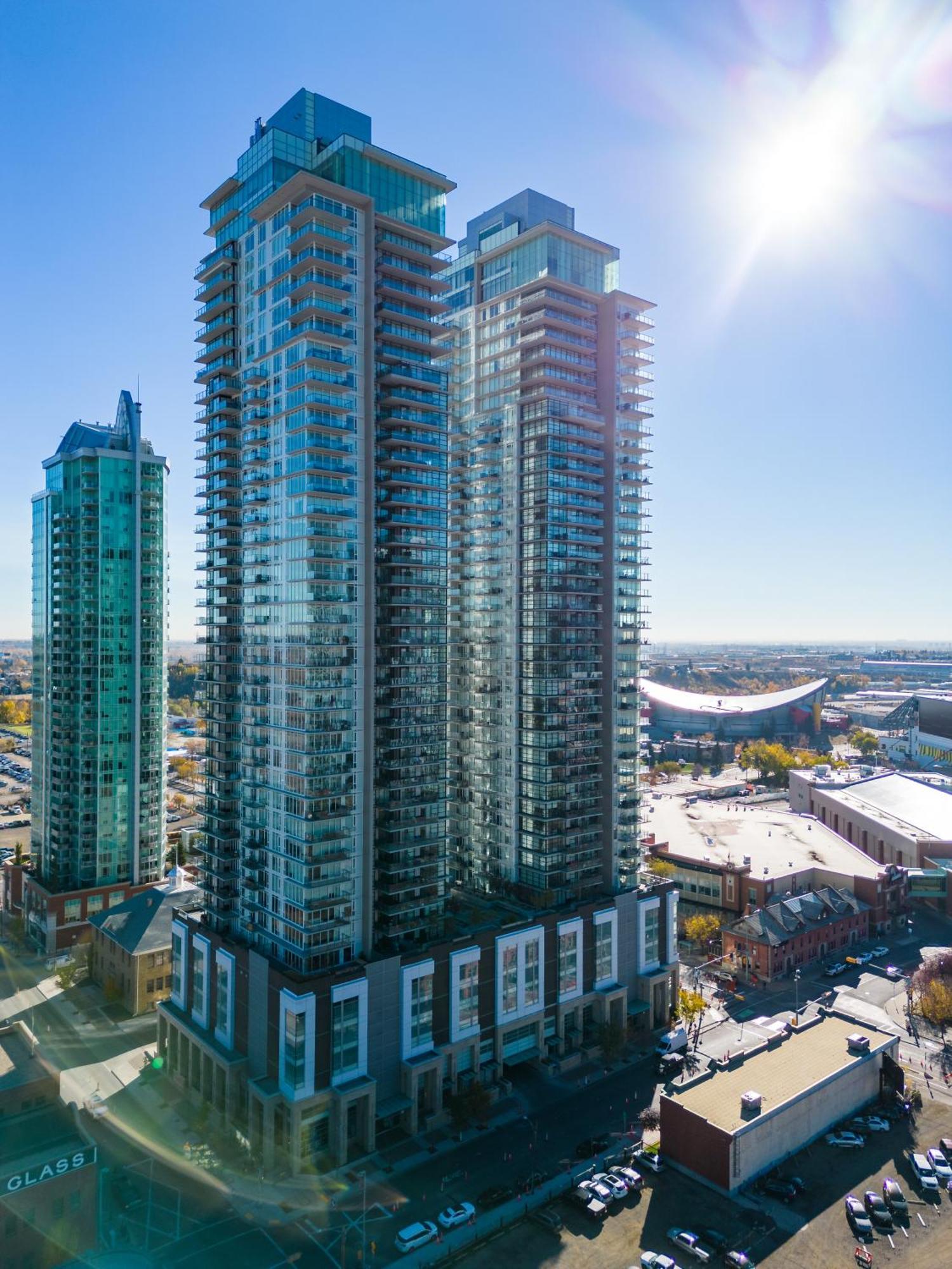 Modern Suite Calgary Downtown 5 Min Walk Stampede Zewnętrze zdjęcie